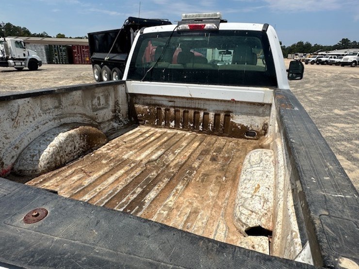 2019-ford-f250-image-11