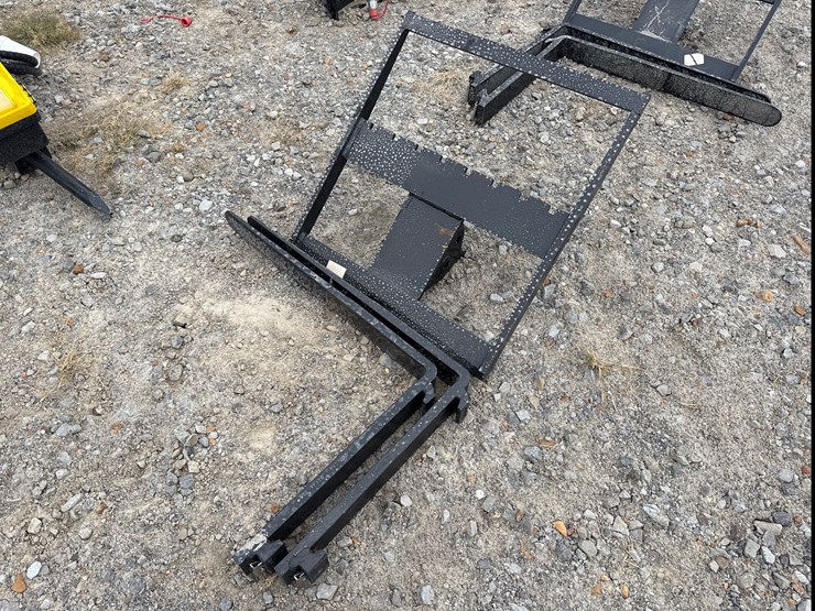#230-•-#26393-•-unused-visec-mini-excavator-forks-image-1
