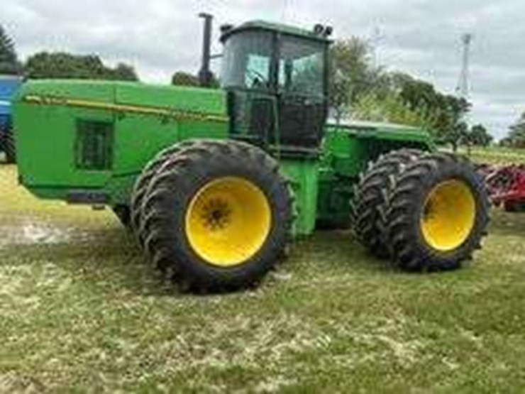 1993-john-deere-8770-image-2