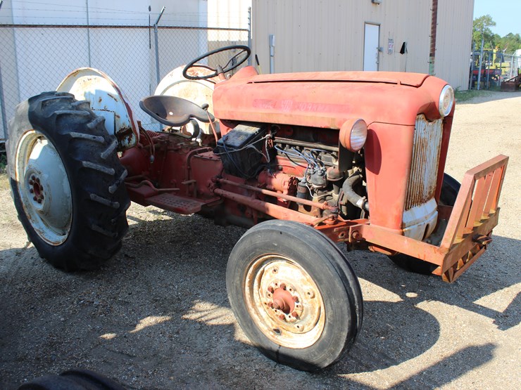 ford-601-workmaster-image-2