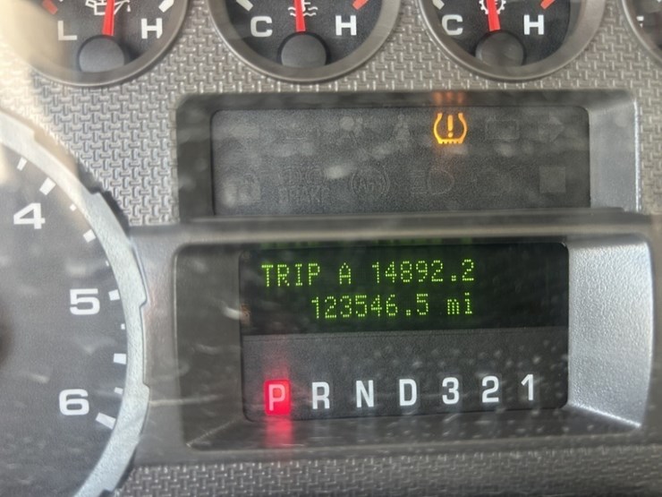 2008-ford-f350-xl-image-28