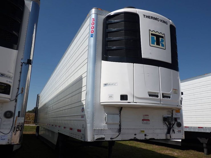 2024-utility-3000r-image-2
