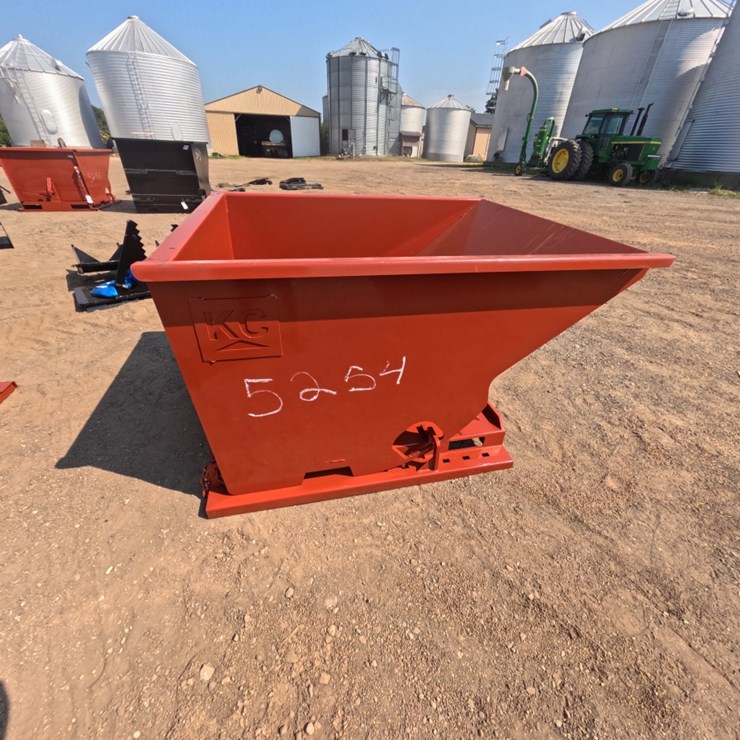 #5254 • 1.5 Yard Self dumping Hopper