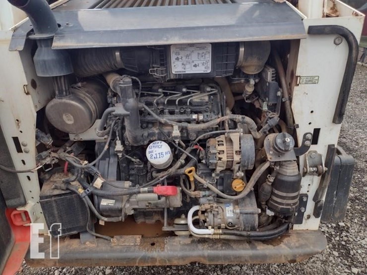 2020-bobcat-t595-image-37