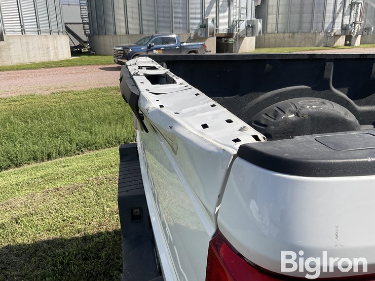 2021-ford-f350-image-14