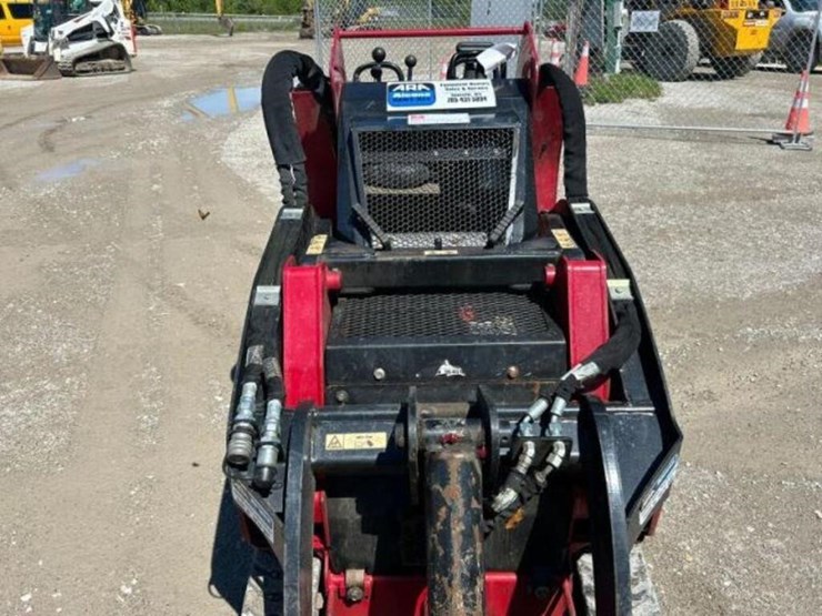 2019-toro-dingo-tx1000-ride-on-multi-terrain-40569-image-24