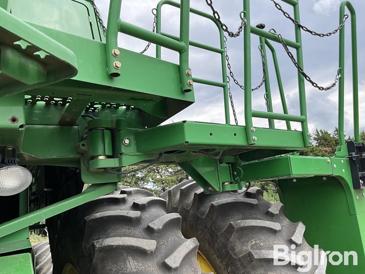 2013-john-deere-s670-image-18