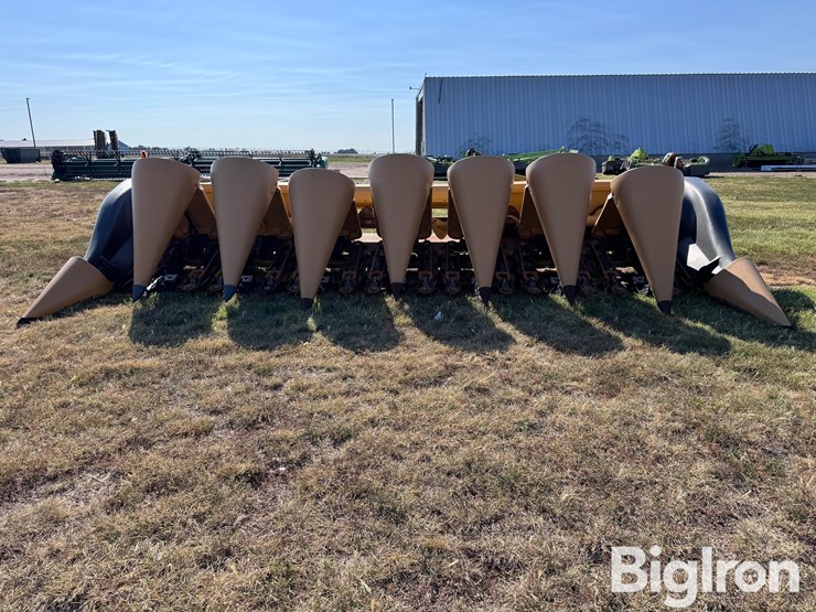 2011-claas-8-30-image-2