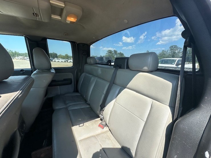 2004-ford-f150-image-25