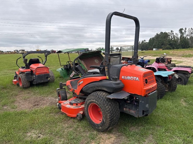 kubota-zd326-image-4