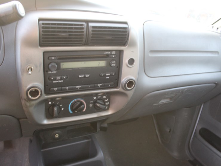 2009-ford-ranger-image-8