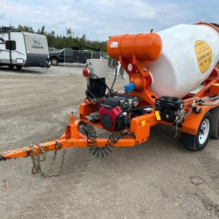 2024 1.5 Cubic Meter Tow Behind Tri/A Concrete FIL