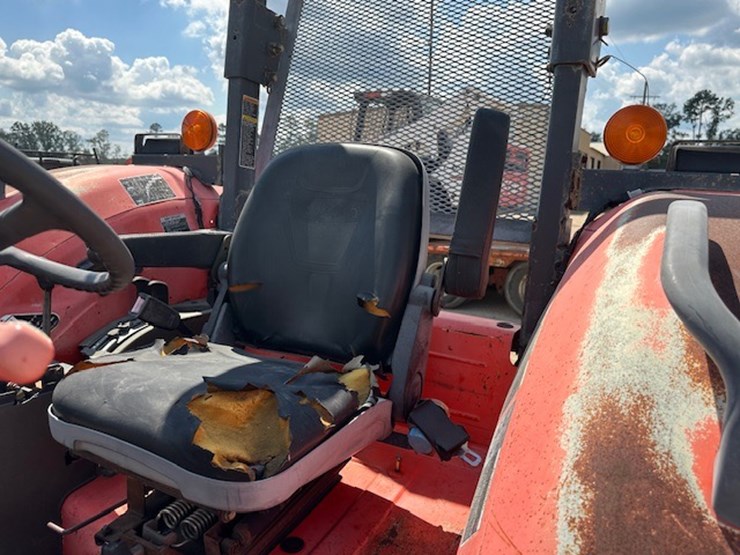 kubota-m8540f-image-23