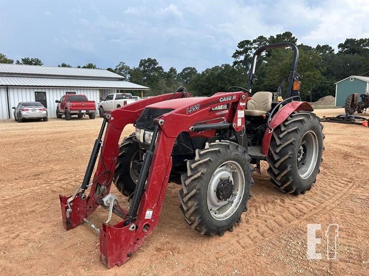 case-ih-farmall-70a-image-1