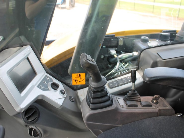 2020-mecalac-10mcr-image-14