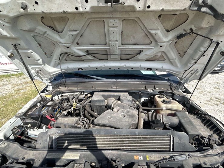 2012-ford-f350-image-9
