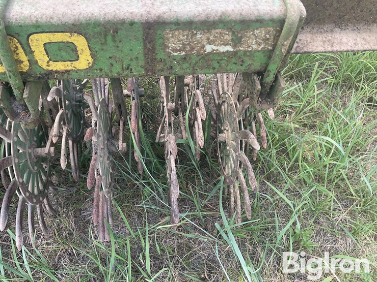 john-deere-400-image-15