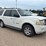 2008-ford-expedition-xlt-image-2