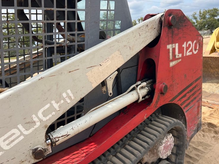 2008-takeuchi-tl120-image-20