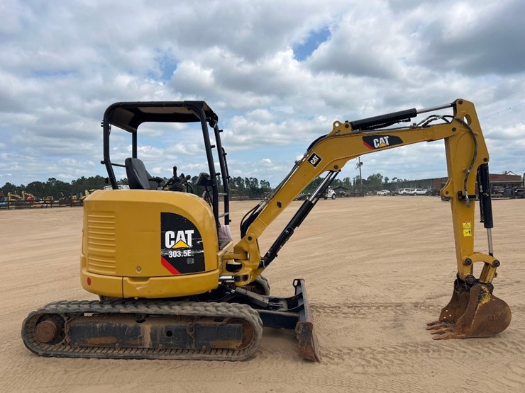 2020-caterpillar-303.5e2-cr-image-5