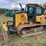 2016-deere-650k-lgp-image-2