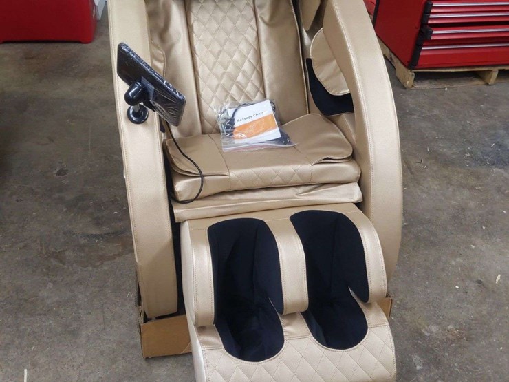 unused-massage-chair-image-1