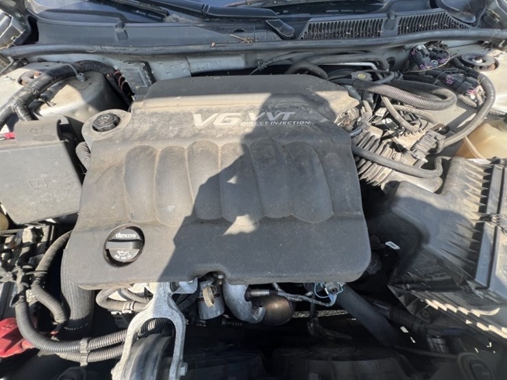 2013-chevrolet-impala-sedan-image-13