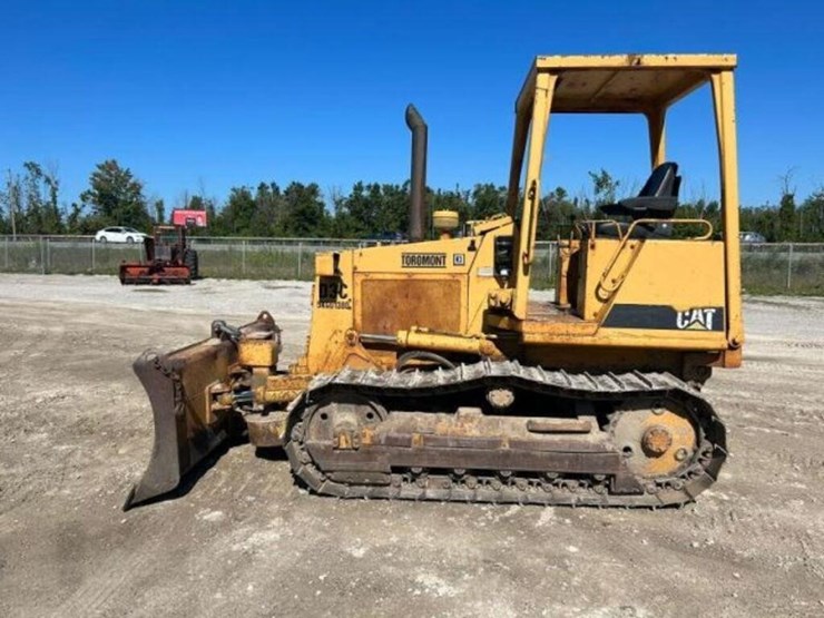 1990-caterpillar-d3c-image-12