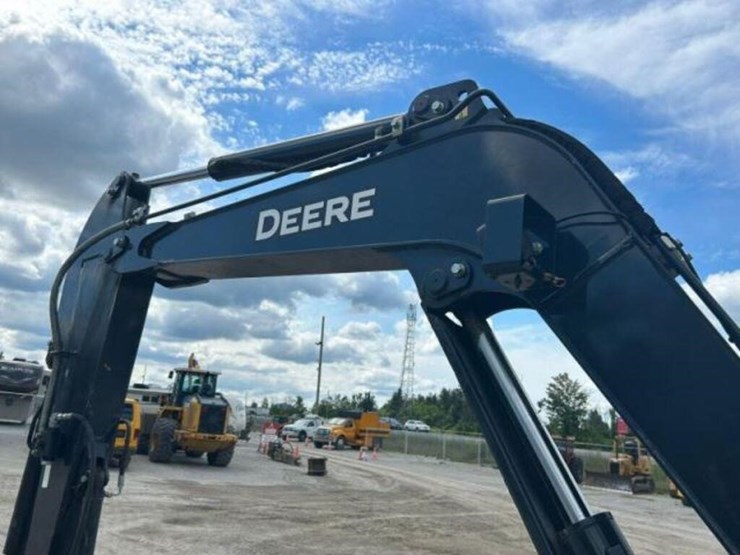 2023-deere-50g-image-34