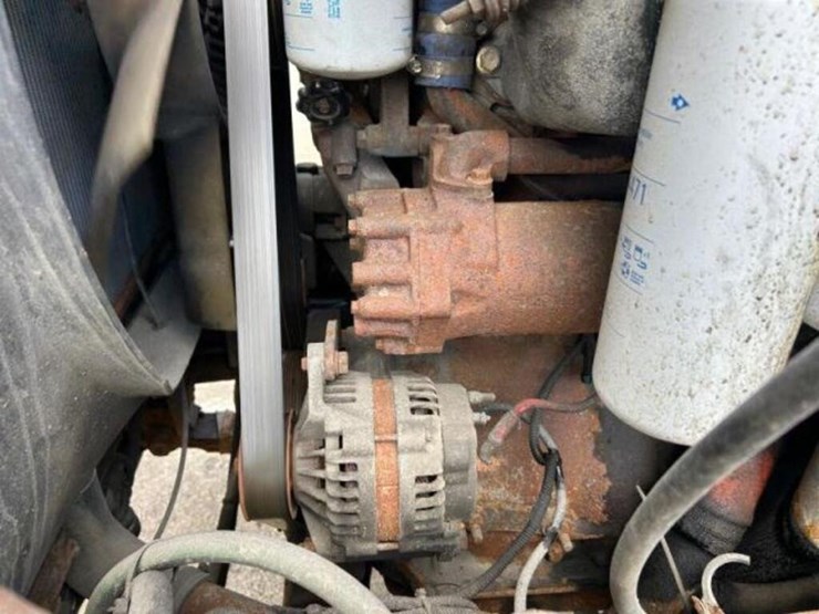 1999-mack-ch613-image-55