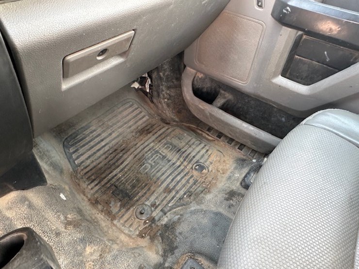 2019-ford-f250-image-42