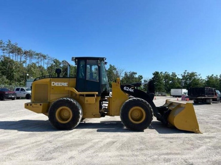 2012-deere-624k-image-4