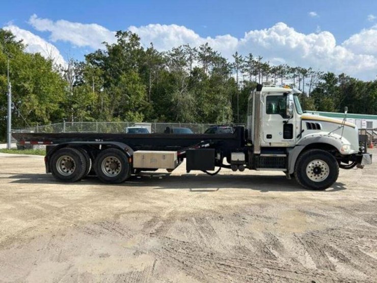2014-mack-gu533-granite-w/jwh-60-ton-t/a-rolloff-t-image-6