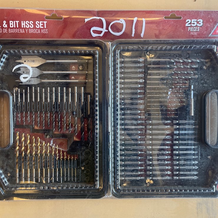 #2011 • ACE DRILL AND BIT SET
