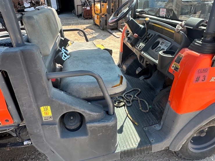 2009-kubota-rtv900-image-37