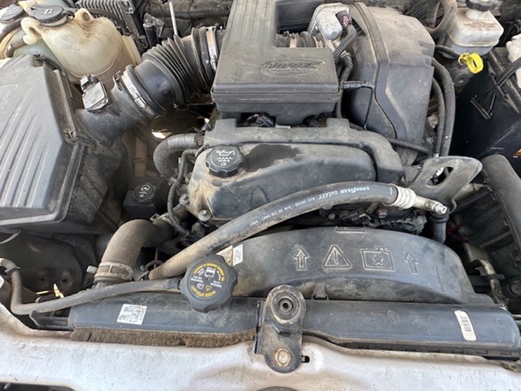 2005-chevrolet-colorado-image-52