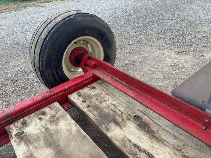 21.5-ft-bale-mover,-2-point-hook-up-image-6