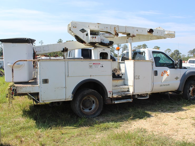 2014-ford-f550-image-2