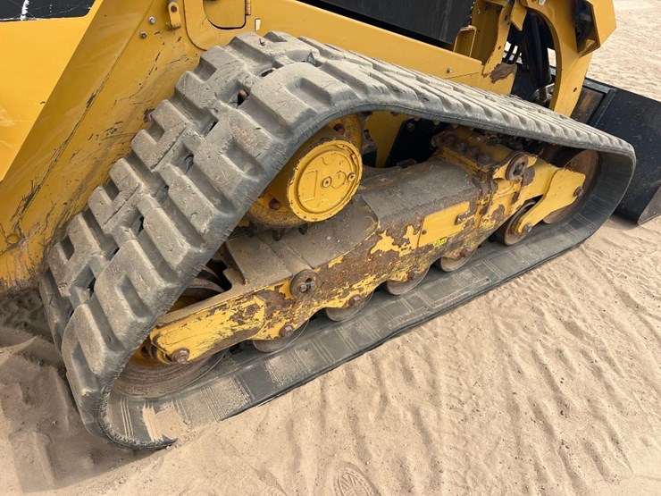 2016-caterpillar-289d-image-18