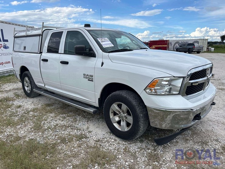 2020-ram-1500-classic-image-5
