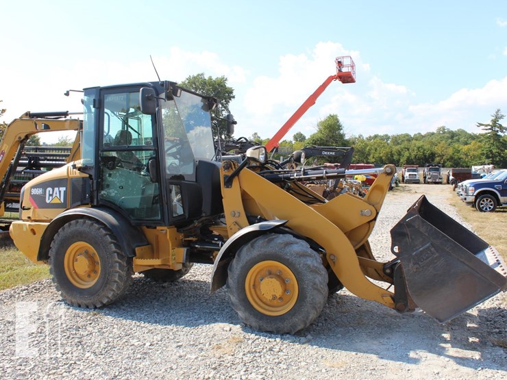 2013-caterpillar-906h2-image-13