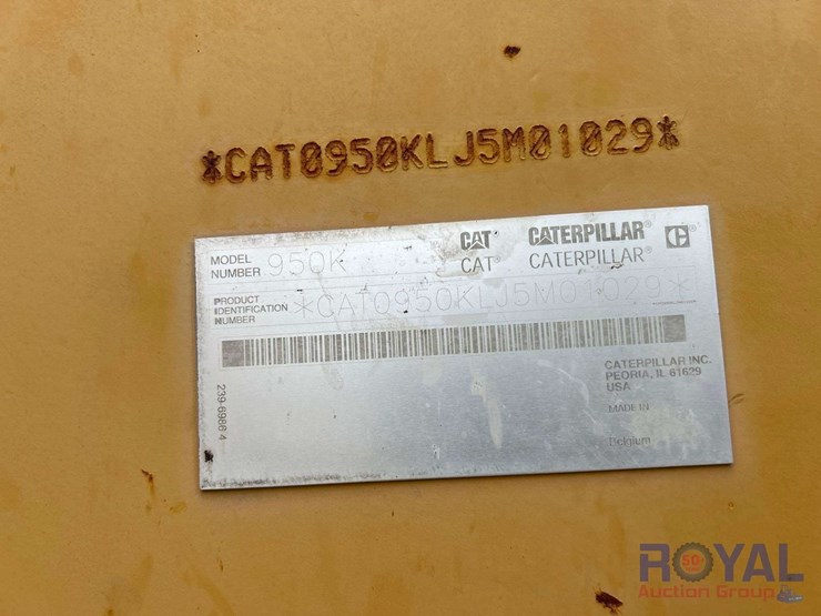 2013-caterpillar-950k-image-5