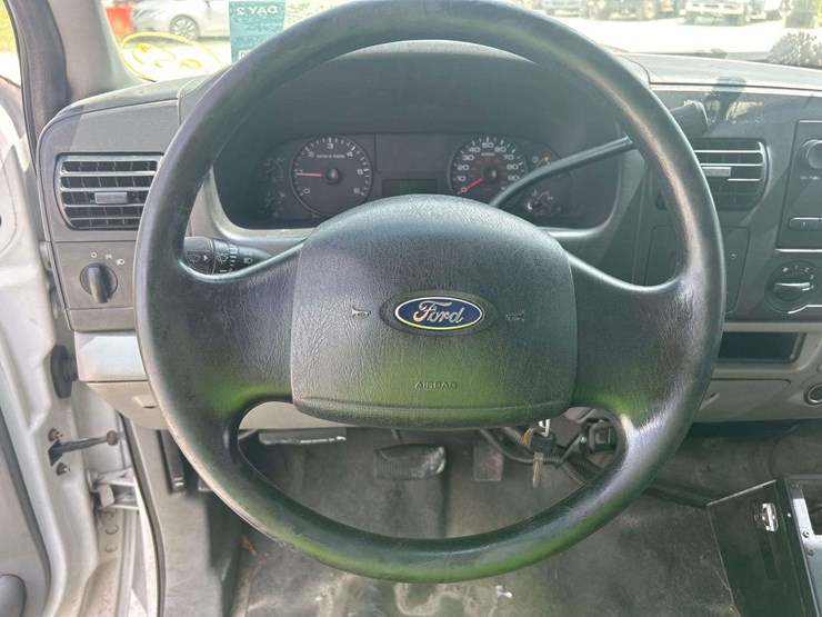 2007-ford-f250-image-12