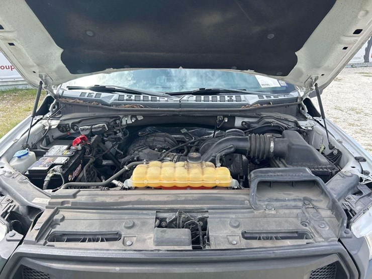 2017-ford-f150-image-9