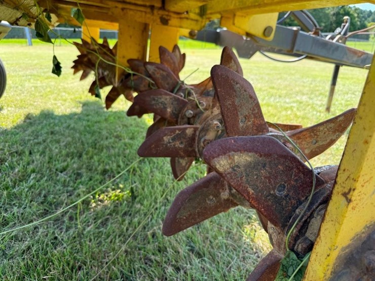 vmc-10ft-aerator/seed-o-vator-(pull-type)-image-7