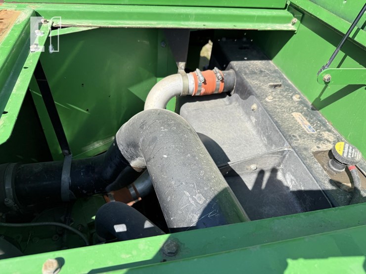 2009-john-deere-9770-sts-image-23