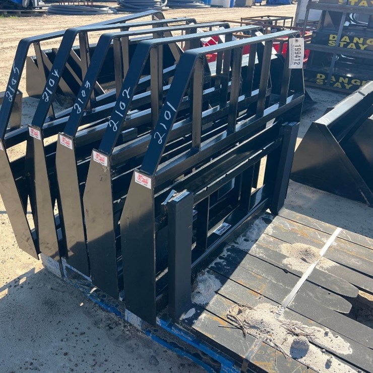 UNUSED KIVEL 3500# PALLET FORKS
