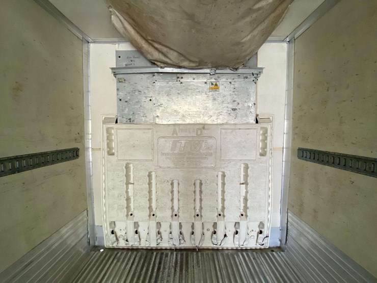 2007-utility-3000r-image-8