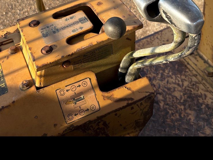 dresser-td12c-xp-image-2