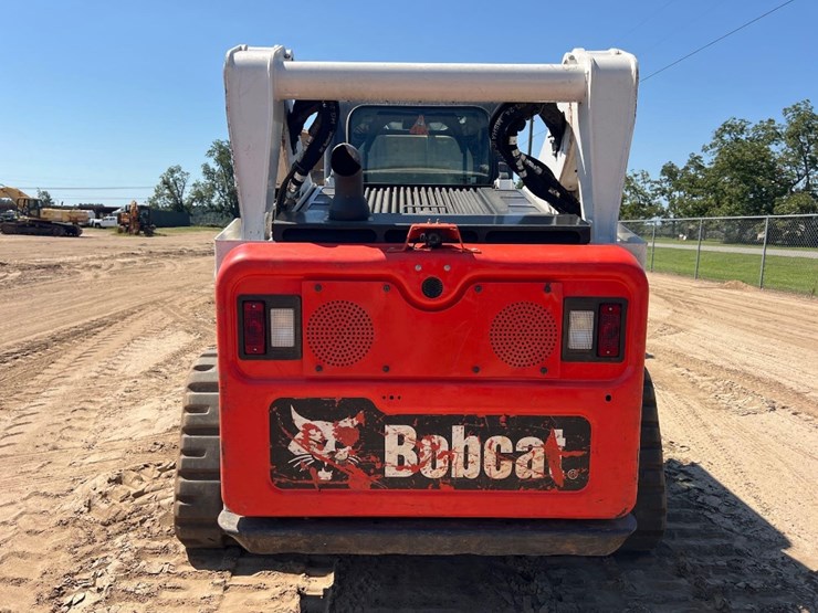 2024-bobcat-t770-image-3